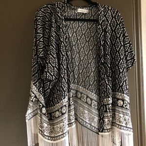 Abercrombie & Fitch Kimono.